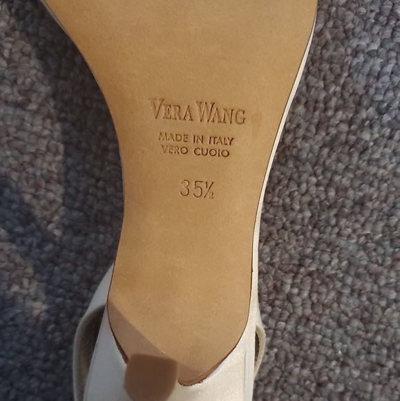 Vera Wang Sling Back Satin & Suede Bow Heels - Picture 9 of 10